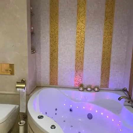 The Royal Romantic Getaway Warsaw