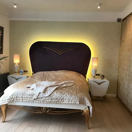 The Royal Romantic Getaway Warsaw
